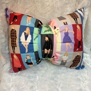 Taylor Swift Outfits Throw Pillow
